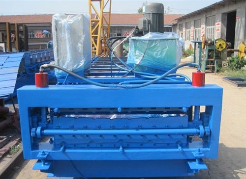 840/900全自動壓瓦機